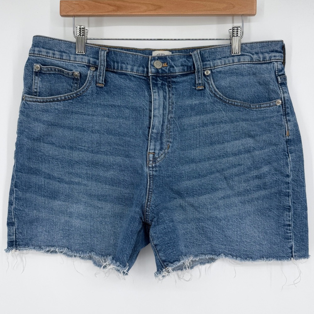 J. Crew Denim Blue High Rise Shorts Raw Hem Sz‎ 32